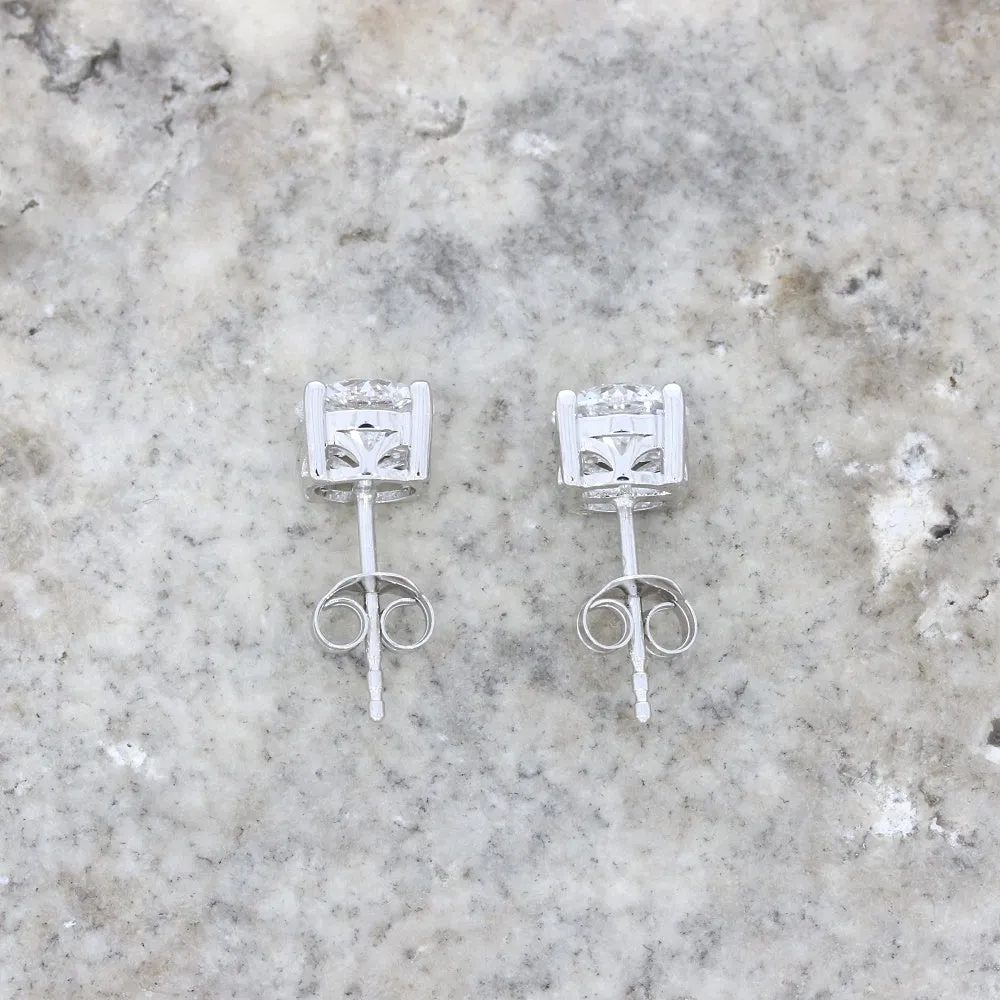 9ct White Gold 2.00cts Lab Grown Diamonds Solitaire Stud Earrings