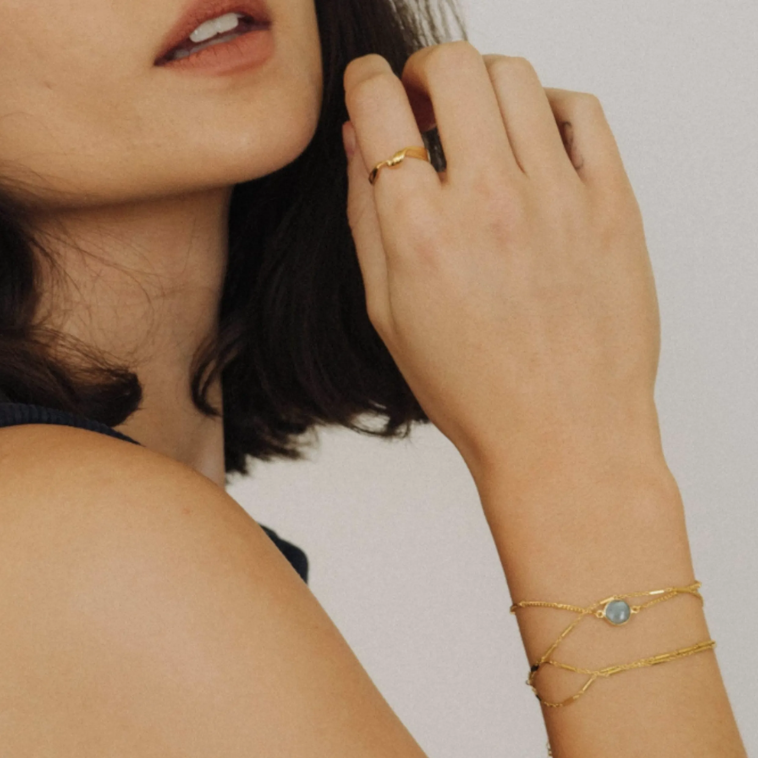 Daisy London LABRADORITE HEALING STONE BOBBLE BRACELET HBR1007_GP