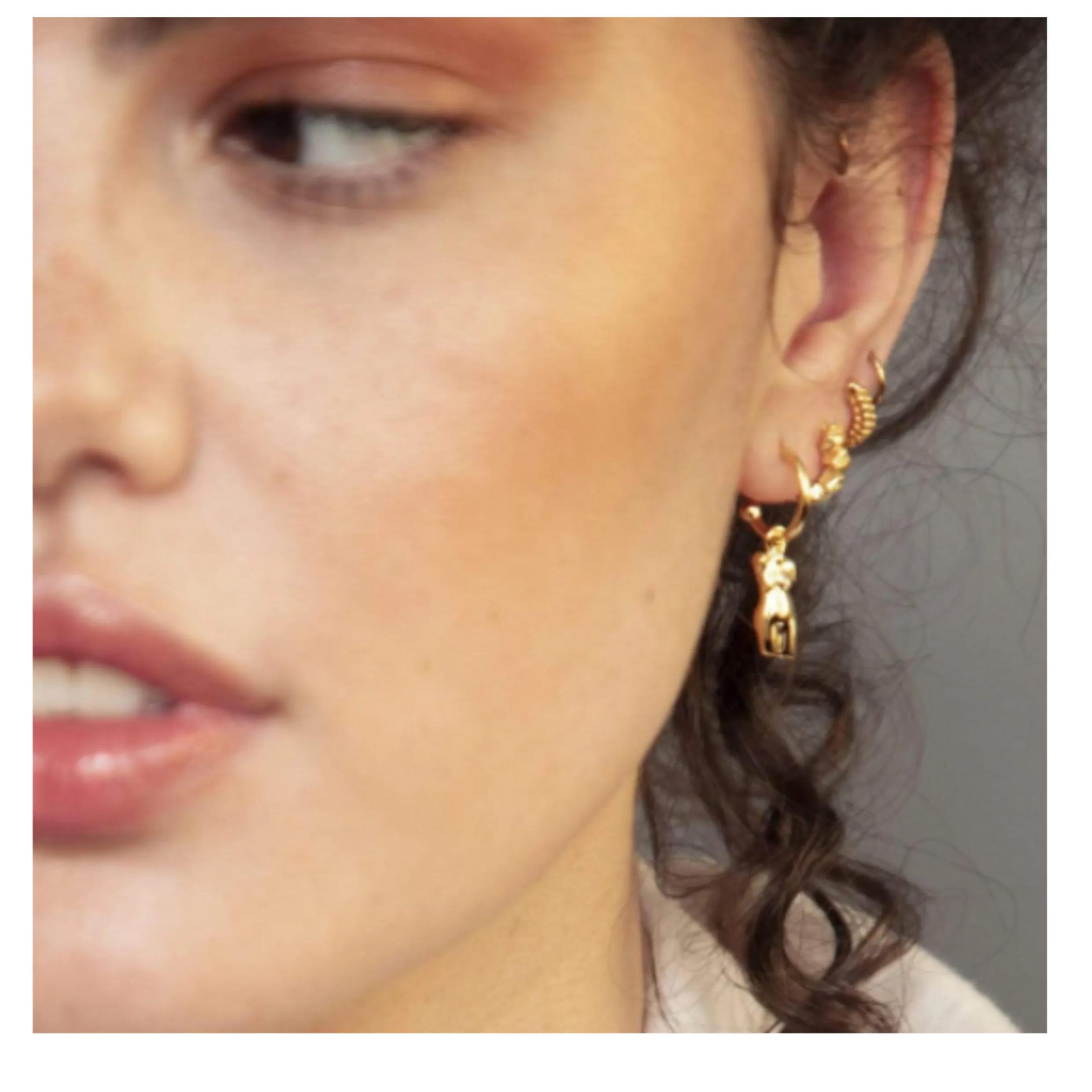 Daisy London Vita Drop Earrings 18ct Gold Plate AE02_GP