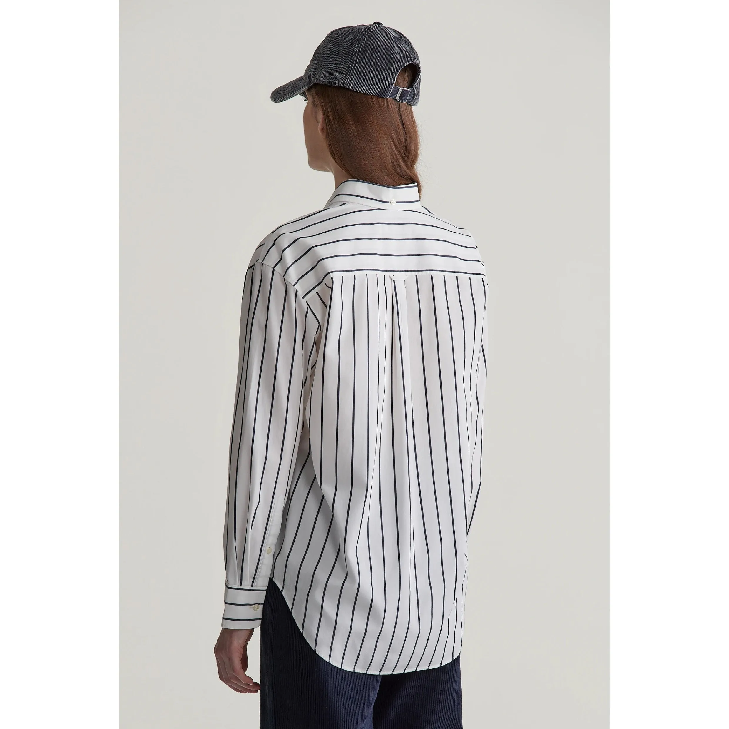 GANT Relaxed Small Graphic Shirt in Classic Blue 4300406
