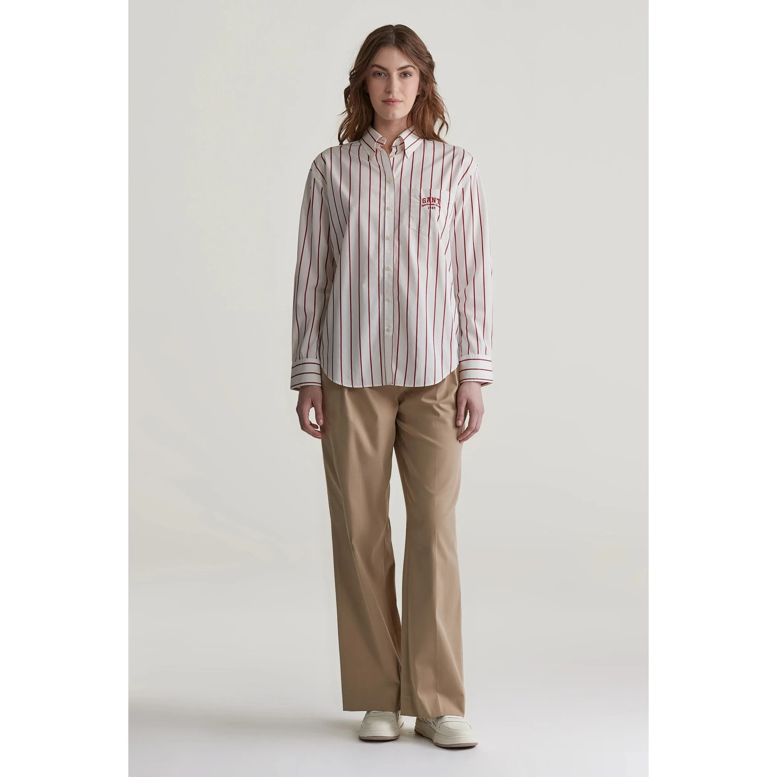 GANT Relaxed Small Graphic Shirt in Ruby Red 4300406