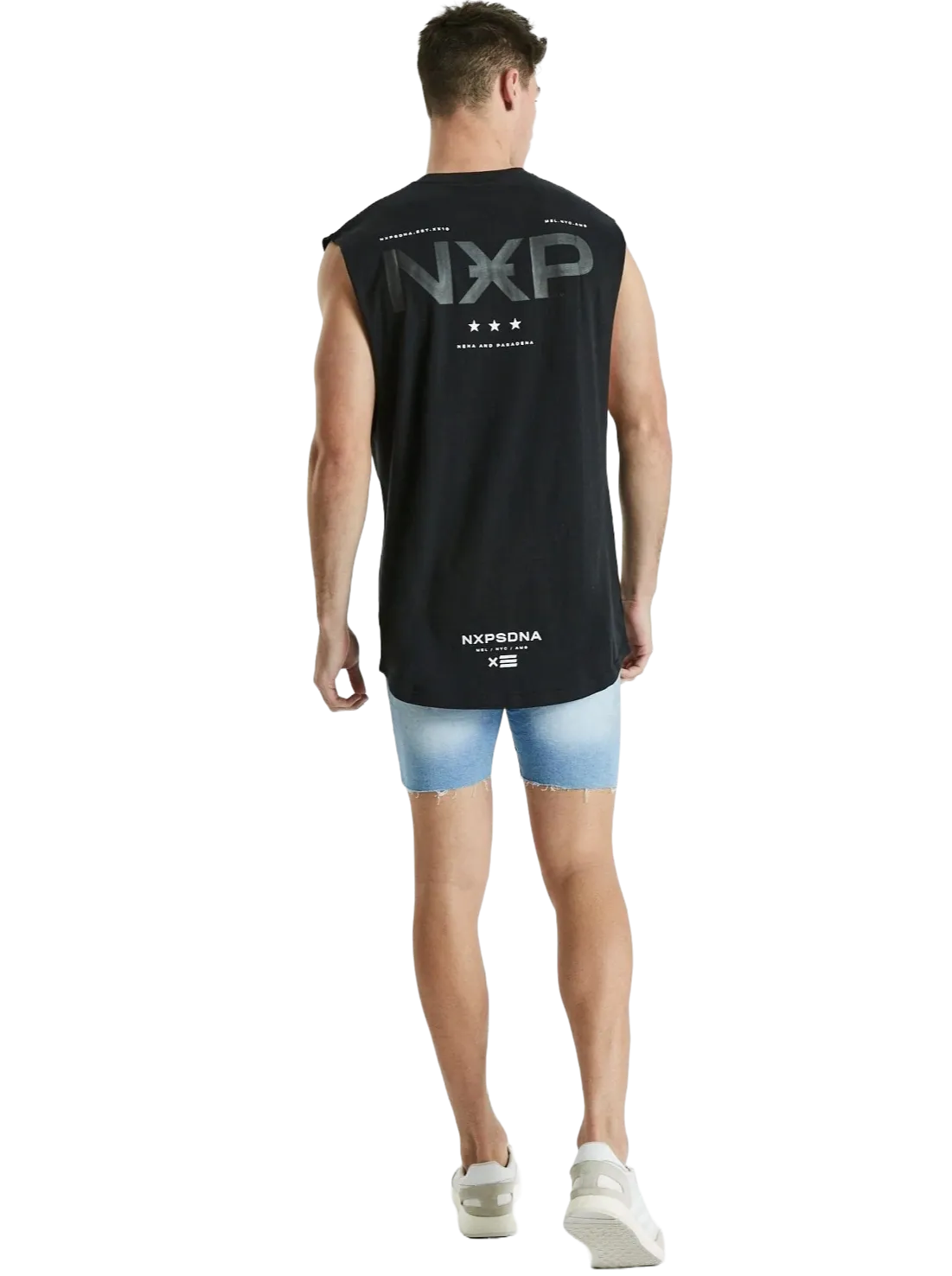 Nena And Pasadena - NXP Turn Back Scoop Back Muscle Tee - Jet Black