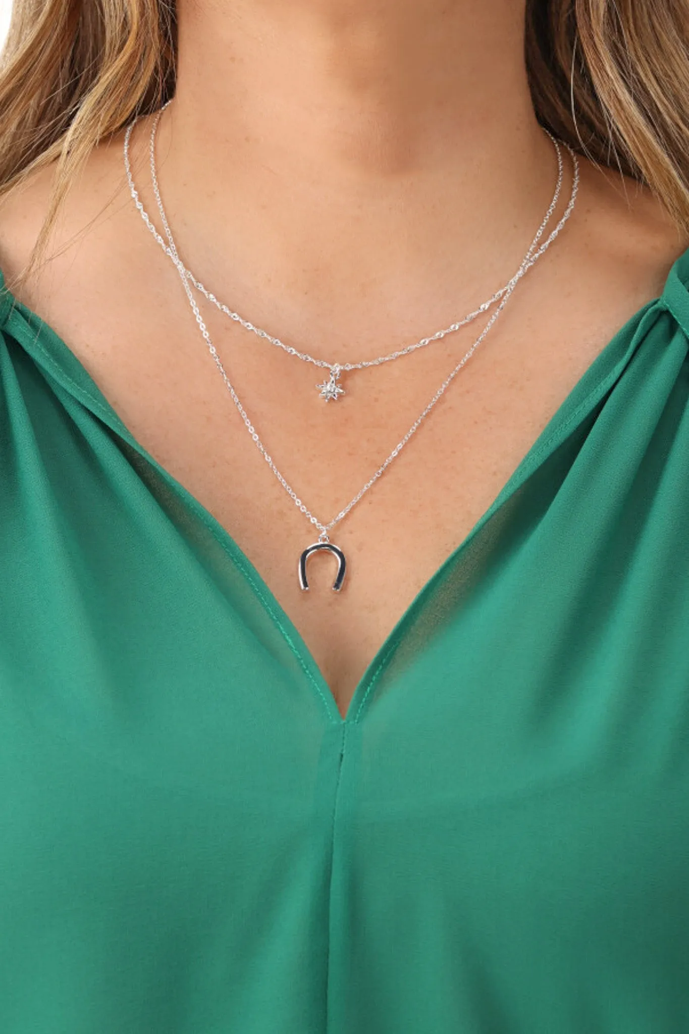 Shine On Label Lucky Necklace Set Silver