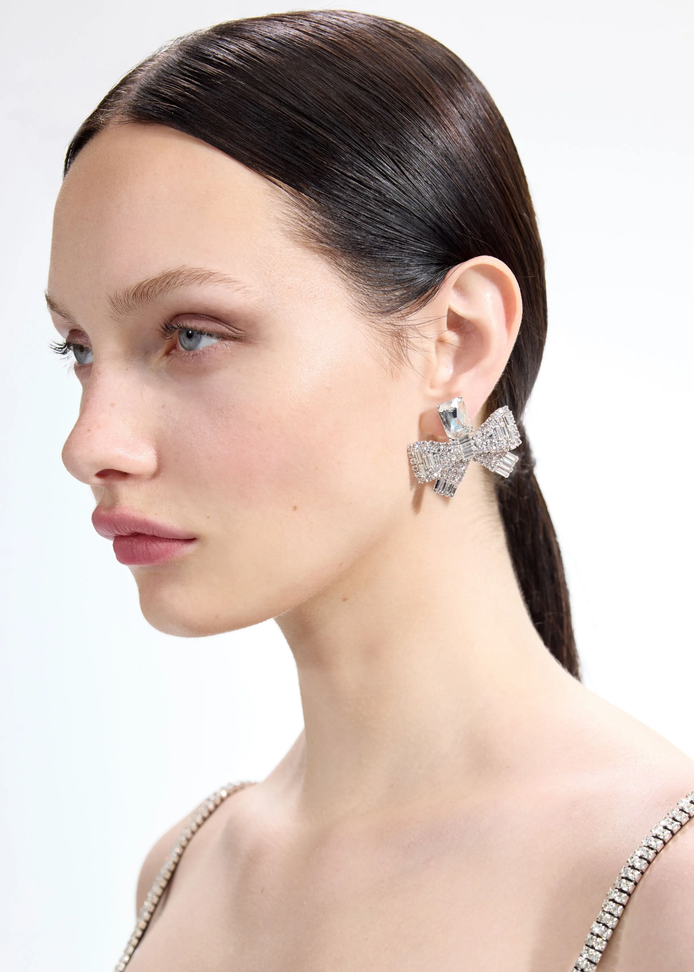 Small Crystal Bow Earrings Self Portrait
