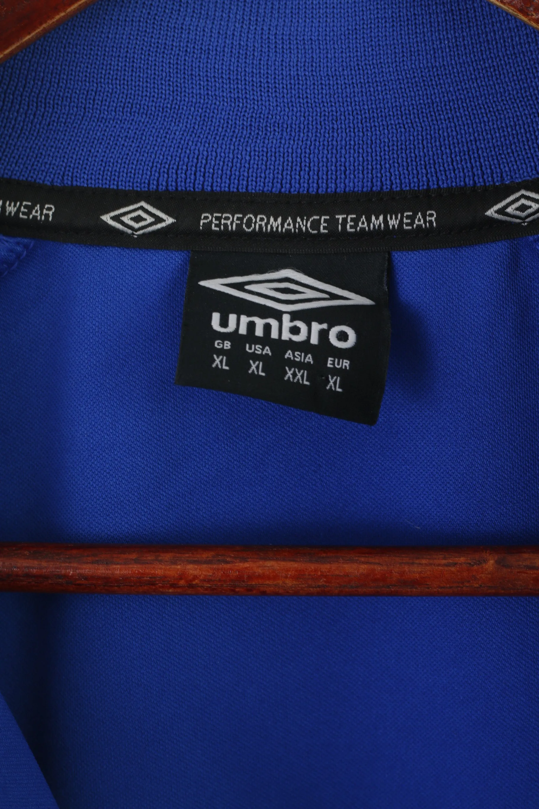 Umbro Men XL Shirt Blue Performance Teamwear UX-1 Vapa Tech Zip Neck Top